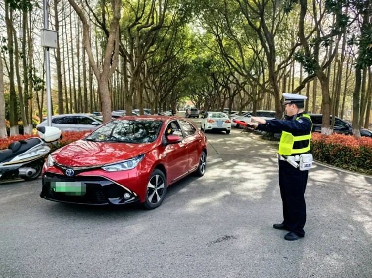 青浦警坛：注意！这5天为祭扫高峰日，这份出行提示请查收！