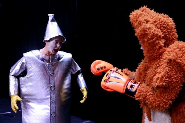 318青浦旅游日丨花影婆娑春意浓,青浦剧场与春天一道欢歌! 318青浦旅游日丨花影婆娑春意浓,青浦剧场与春天一道欢歌!