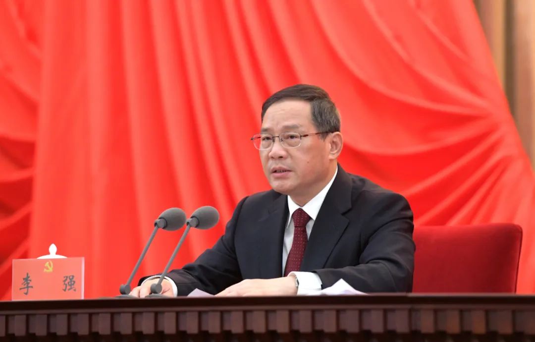 中国共产党上海市第十二届委员会第一次全体会议今天举行