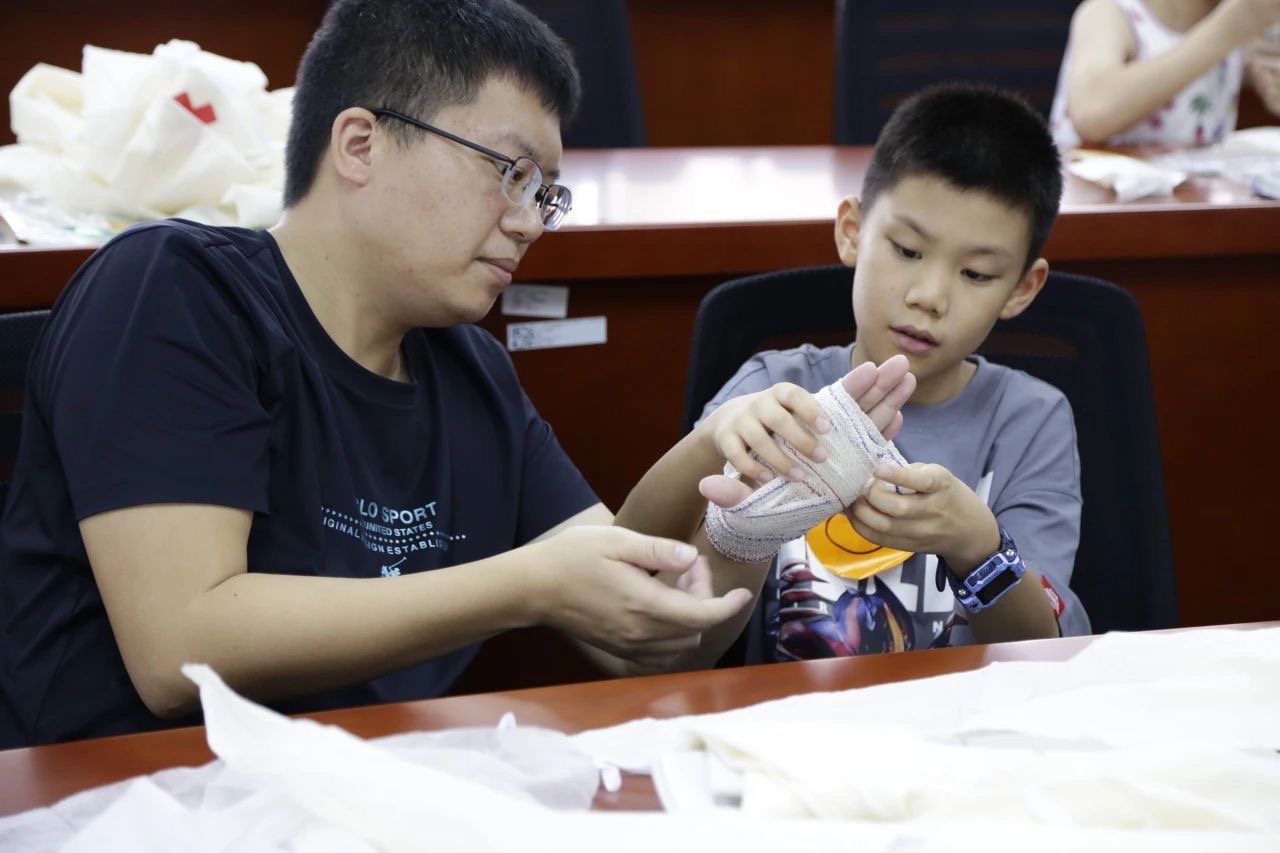 政府开放日10.jpg 政府开放日10.jpg