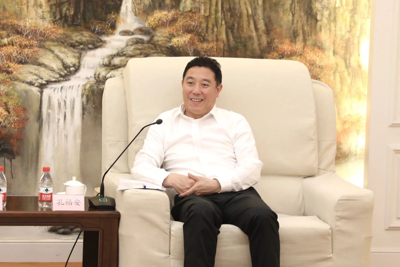 长宁区接待果洛州甘德县党政代表团2.jpg