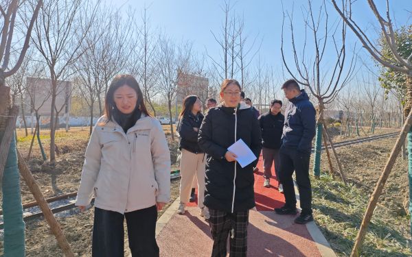 市林业部门赴浦东新区、松江区开展开放休闲林地建设现场踏察1.jpg
