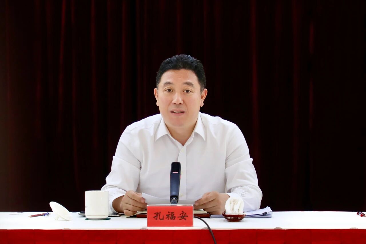 长宁区召开“人工智能+”特色赛道布局企业座谈会3.jpg
