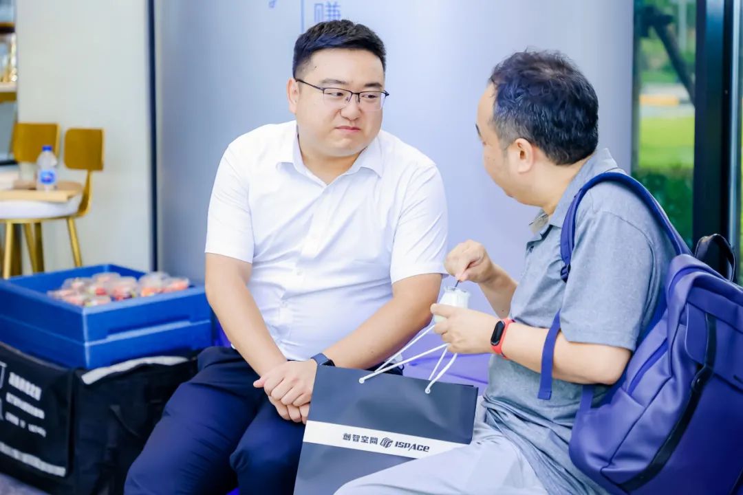 640-2.jpeg 640-2.jpeg