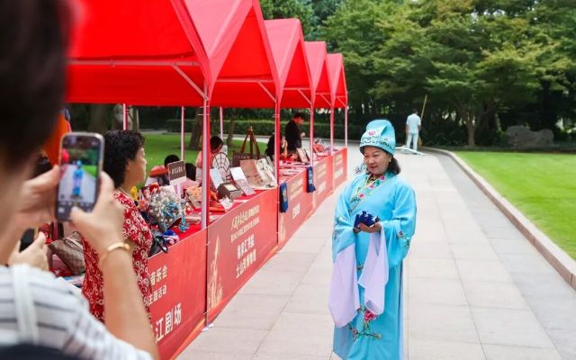 1015_135015_281.jpg 微信图片_2025-10-15_084603_138.jpg