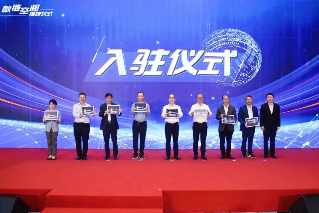 1021_140406_848.jpg 微信图片_20241021121724.jpg