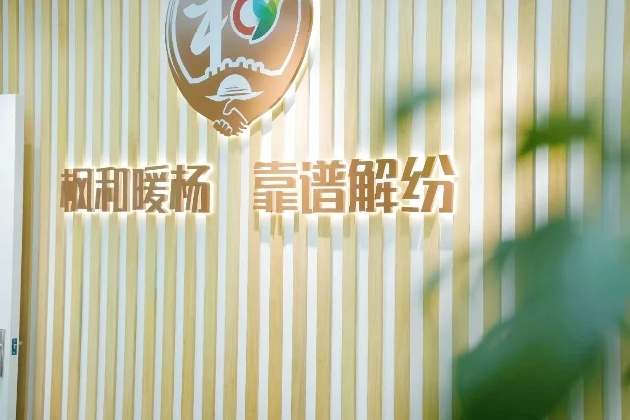 0710_092147_441.jpg 0710_092147_441.jpg