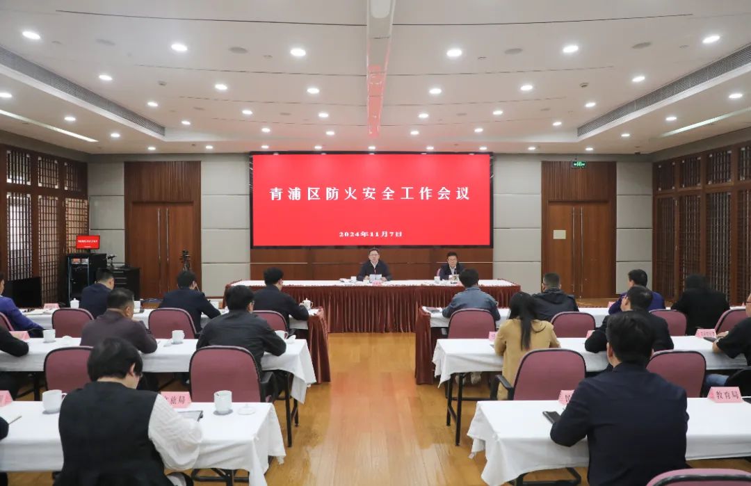 1108_090500_571.jpg 1108_090500_571.jpg