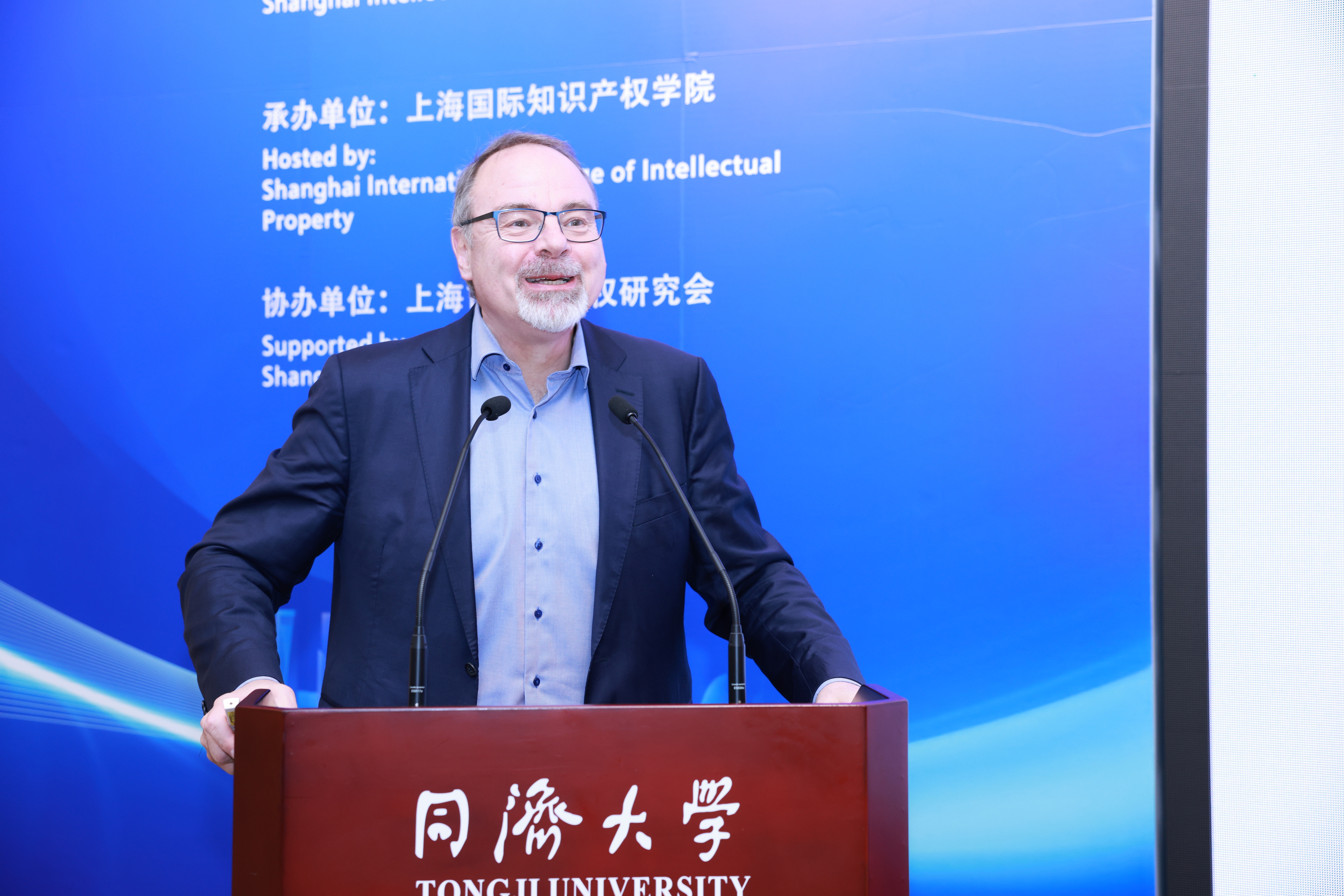 11微信图片_20241209171115.jpg 11微信图片_20241209171115.jpg