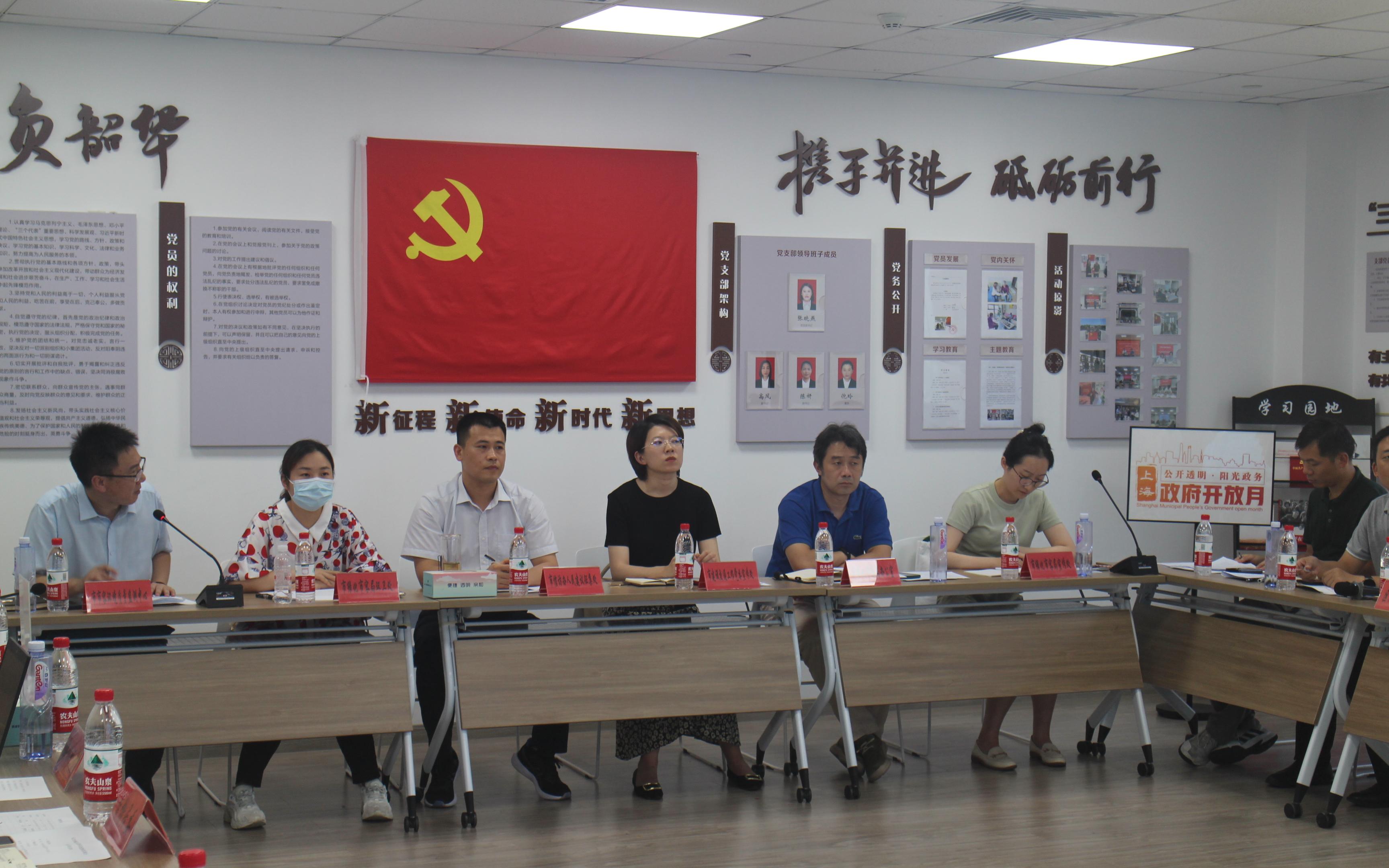 走进现场 共谋发展——市质监中心开展“政府开放月”活动1.JPG