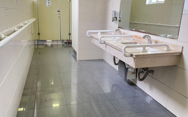 本市启动2024年“环卫公厕适老化适幼化改造”项目验收复核工作-0902 (2).jpg 本市启动2024年“环卫公厕适老化适幼化改造”项目验收复核工作-0902 (2).jpg