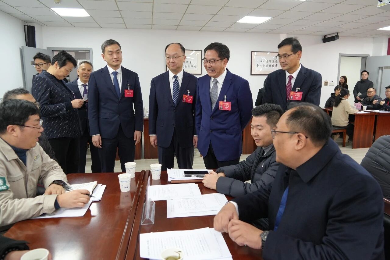 0123_091353_417.jpg 0123_091353_417.jpg