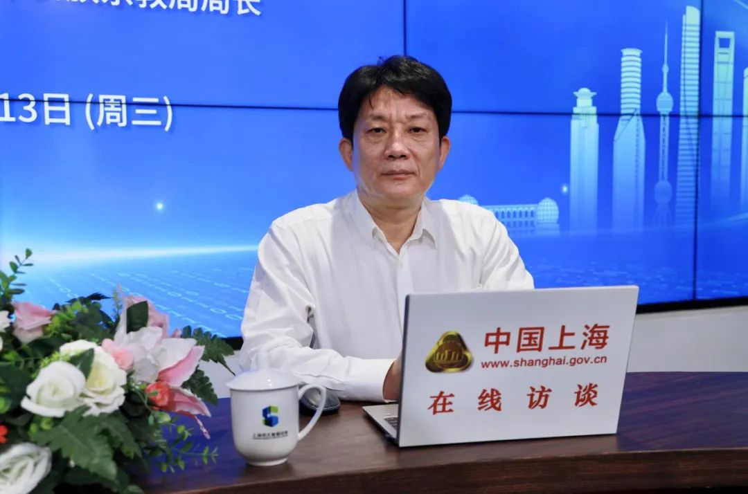 访谈1.jpg 访谈1.jpg