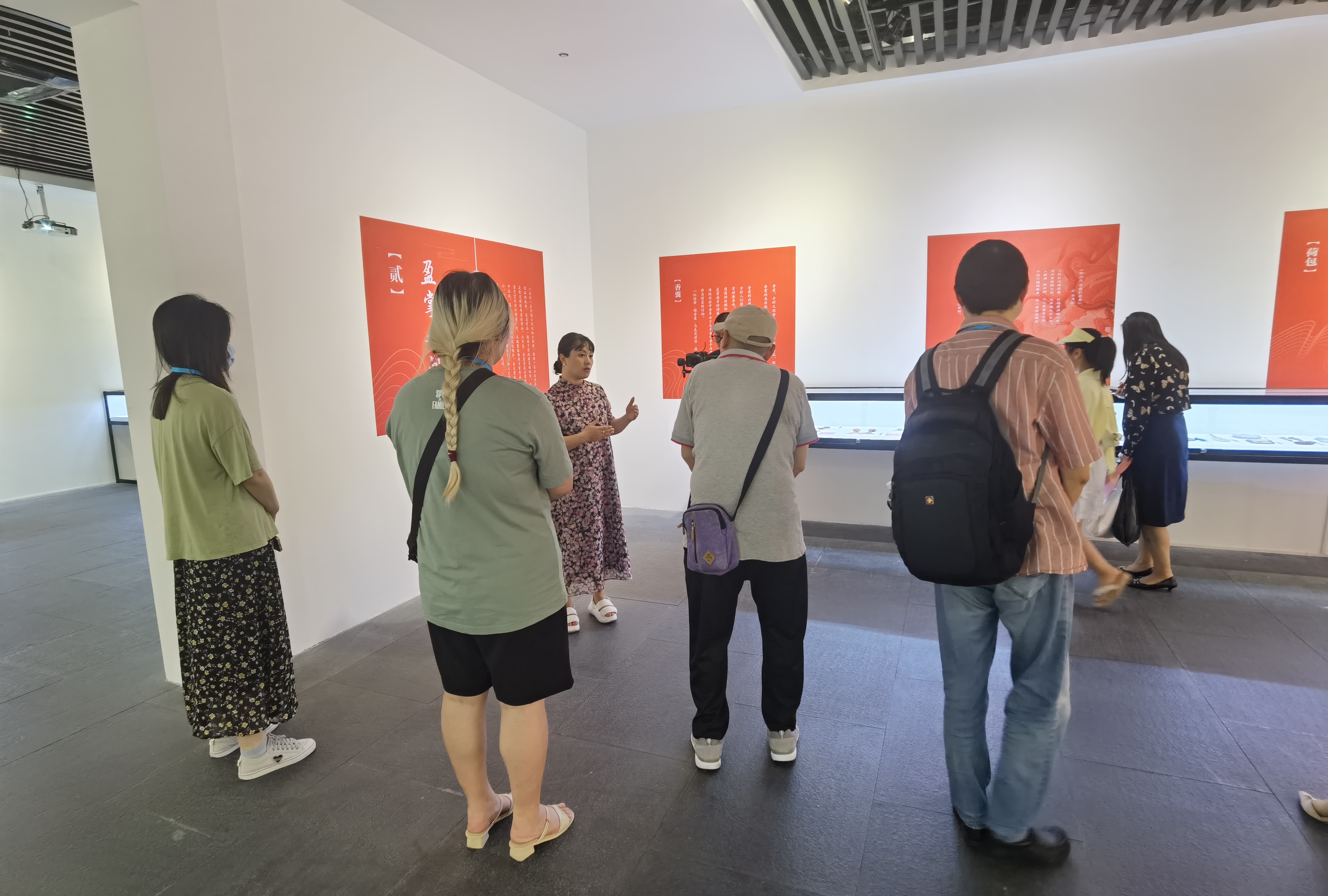 0825_185548_152.jpg WechatIMG194.jpg