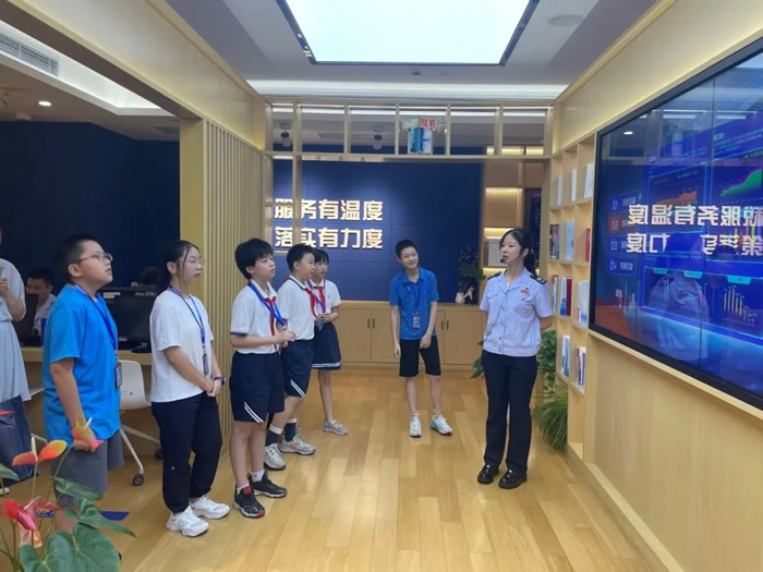 02静安.jpg 02静安.jpg