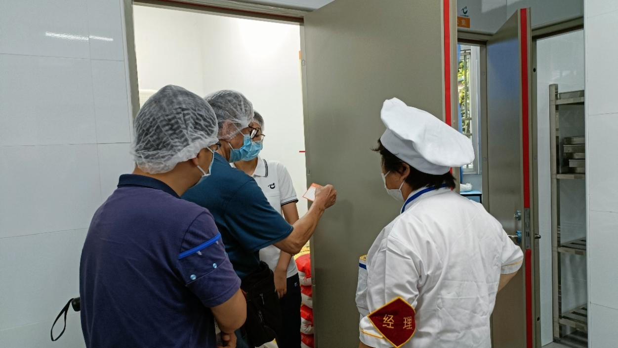 政府开放遇校园,守护青少年的柴米油盐3.png 政府开放遇校园,守护青少年的柴米油盐3.png