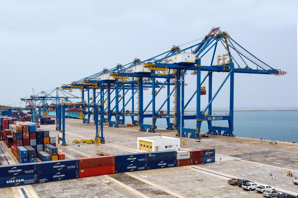 这是2月21日在喀麦隆南部大区的克里比拍摄的喀麦隆克里比深水港二期照片(无人机照片).jpg 这是2月21日在喀麦隆南部大区的克里比拍摄的喀麦隆克里比深水港二期照片(无人机照片).jpg