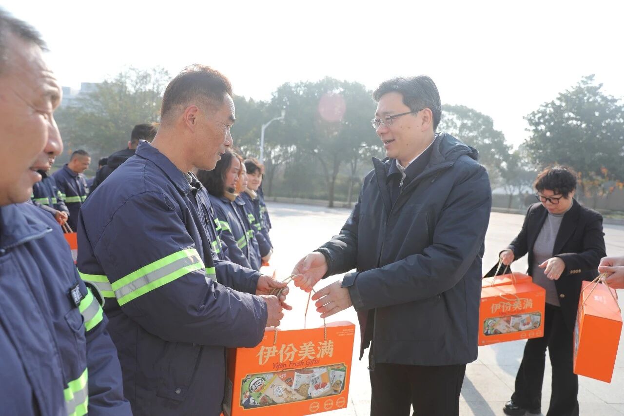 0224_101156_667.jpg 0224_101156_667.jpg