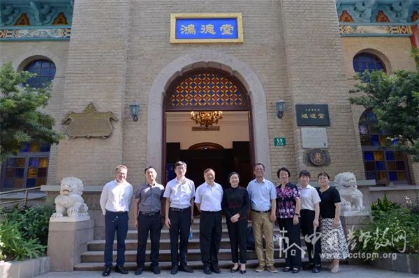 座谈会5.jpg 座谈会5.jpg