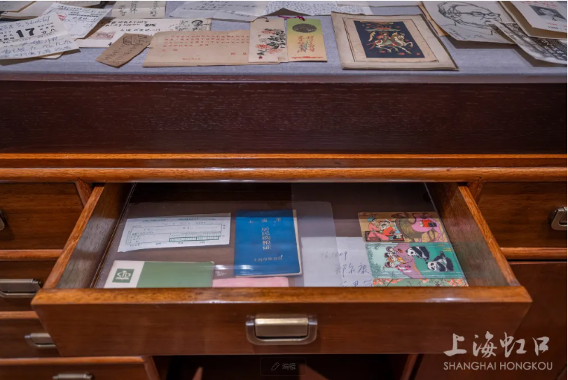 巴金先生的抽屉展.png 巴金先生的抽屉展.png