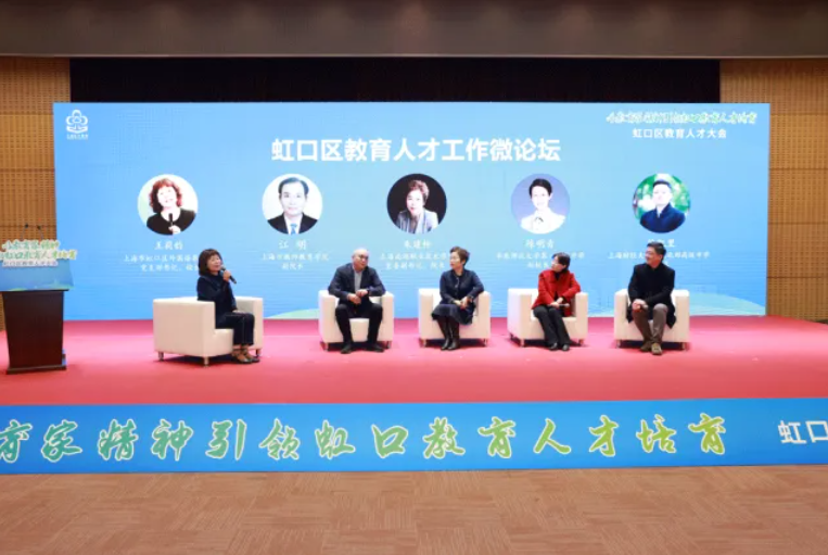 论坛.png 论坛.png