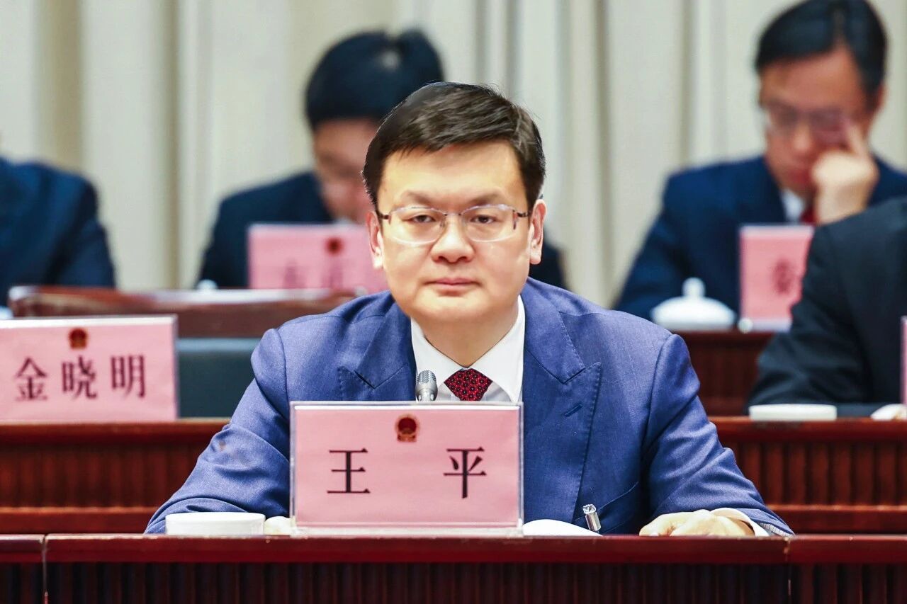 0121_092906_630.jpg 0121_092906_630.jpg