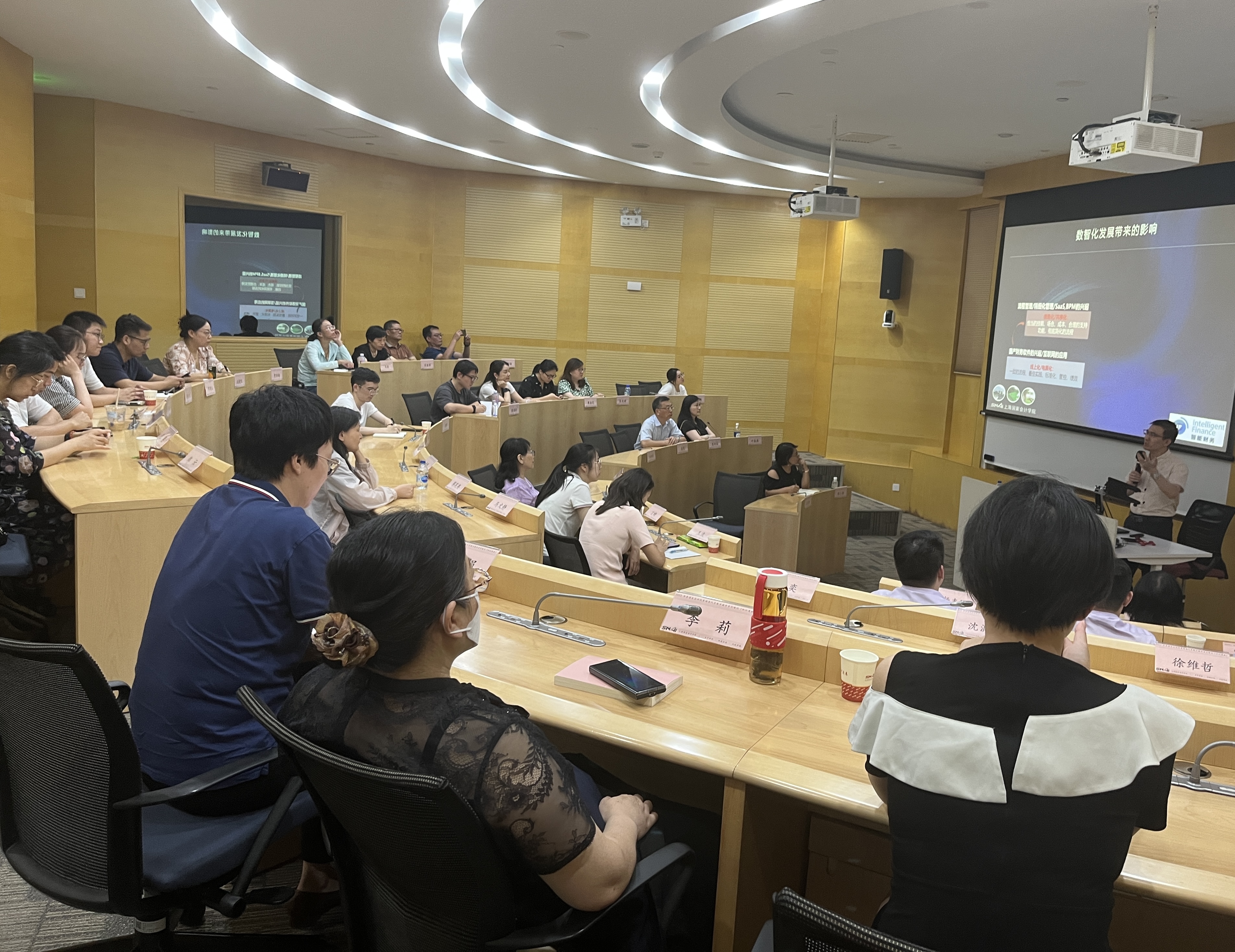 0823_145520_619.jpg 3.jpg