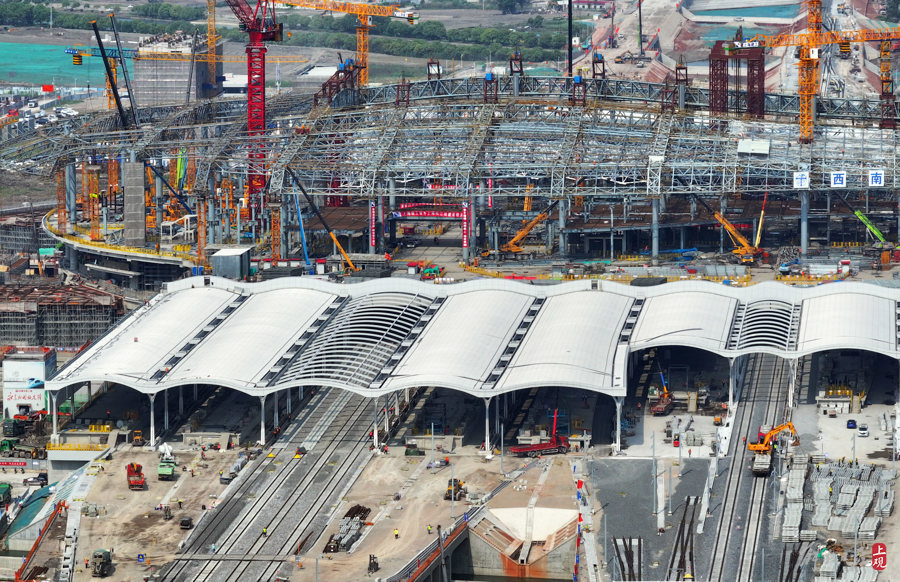 松江站主站房钢屋盖昨合拢.jpeg 松江站主站房钢屋盖昨合拢.jpeg