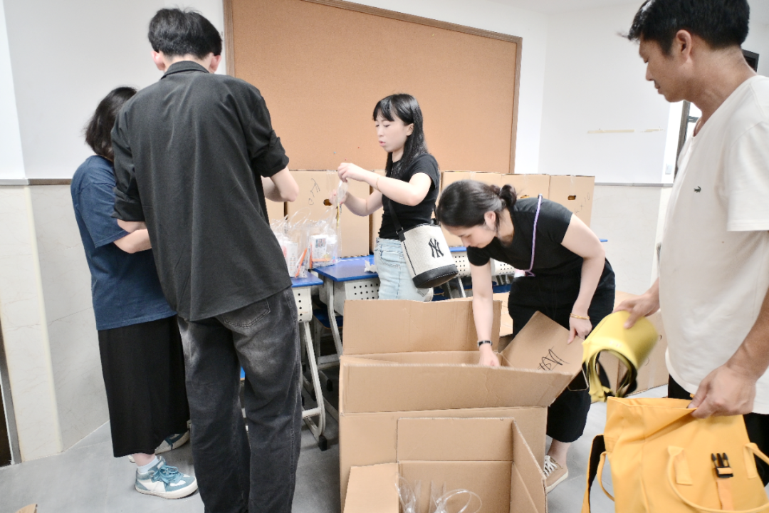 0704_102251_375.png 0704_102251_375.png