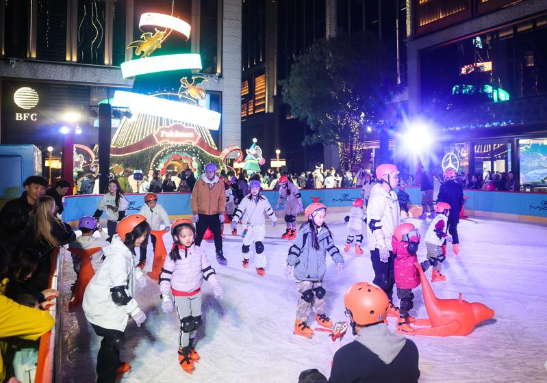 BFC外滩“冬日嘉年华”开启 多维场景塑造商业新体验